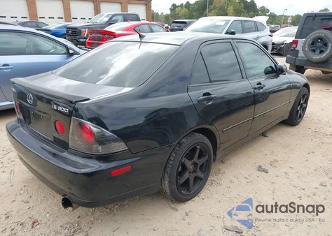 2003 Lexus Is 300 из США, поврежденный, VIN JTHBD192330067640